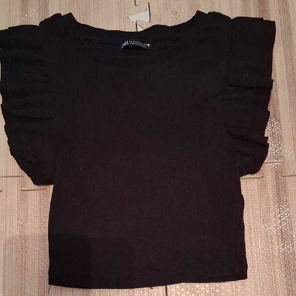 Zara Black Cropped Top with Ruffle Sleeves